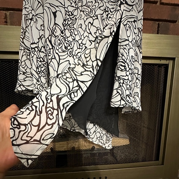 🛍️Lanebryyant white and black floral skirt Size 14-16 excellent condition - Picture 2 of 6